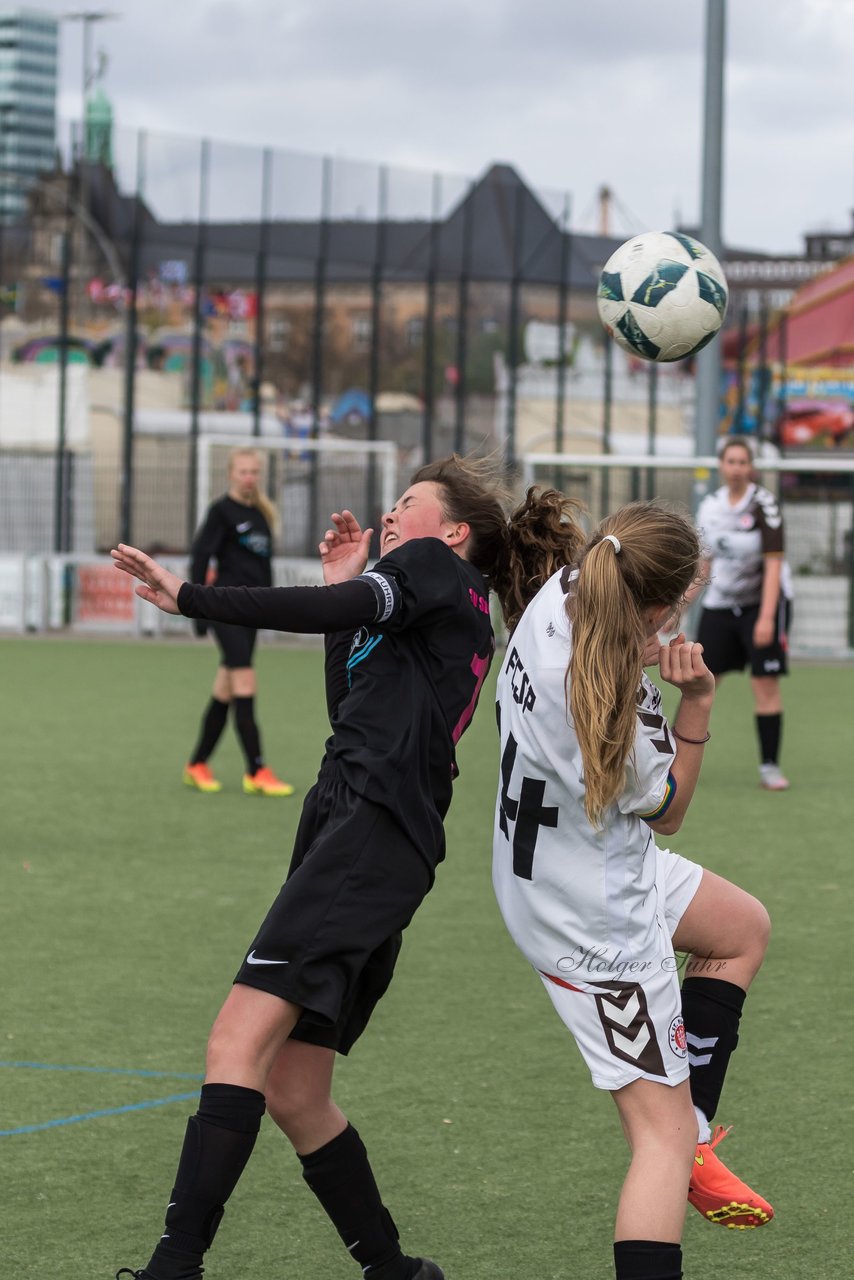 Bild 244 - B-Juniorinnen St.Pauli - C-Juniorinnen SV Steinhorst : Ergebnis: 1:2